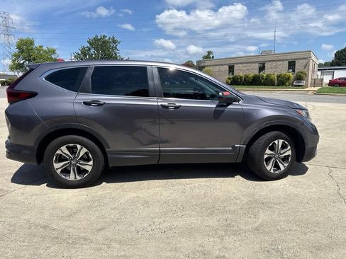 Used 2021 Honda CR-V LX image 11