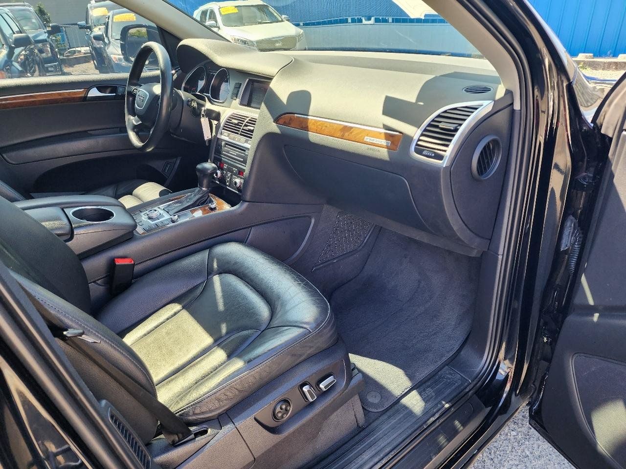 Used 2015 Audi Q7 TDI Premium AWD/4WD image 30
