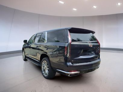 Used 2022 Cadillac Escalade ESV Premium Luxury