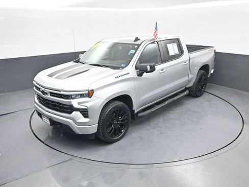 Used 2022 Chevrolet Silverado 1500 RST w/ Rally Edition AWD/4WD image 32