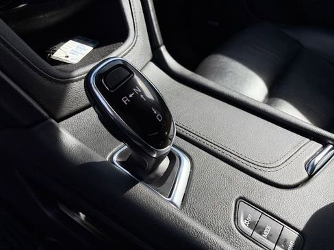 Used 2019 Cadillac XT5 Premium Luxury AWD/4WD image 35