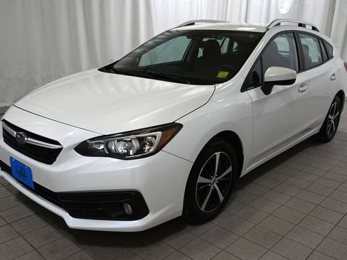 Used 2022 Subaru Impreza Premium image 16