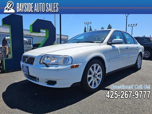 Used 2004 Volvo S80 2.5T image 1