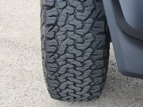 Used 2023 Ford Bronco Raptor AWD/4WD image 10