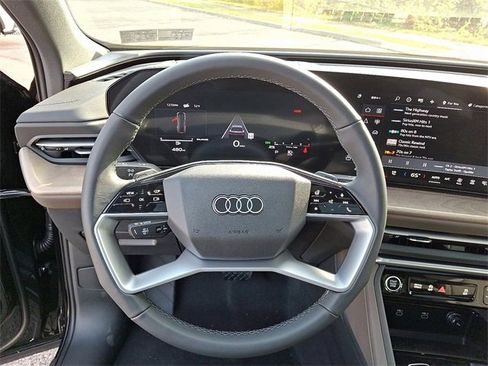 New 2025 Audi Q5 Premium Plus image 16