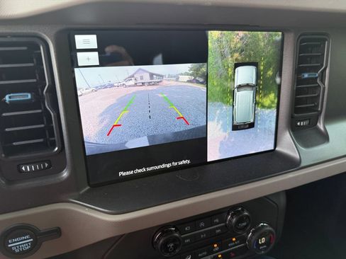 Used 2024 Ford Bronco Wildtrak AWD/4WD image 17