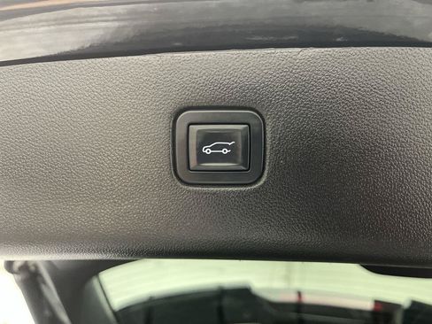 Used 2019 Chevrolet Blazer RS AWD/4WD image 35