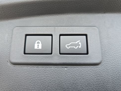 New 2025 Subaru Outback Premium image 16