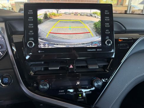 Used 2023 Toyota Camry SE w/ Audio Upgrade Package image 17