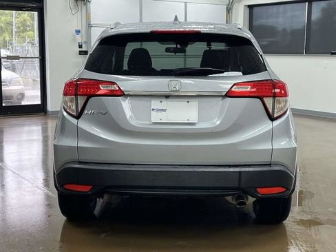 Used 2022 Honda HR-V EX image 6