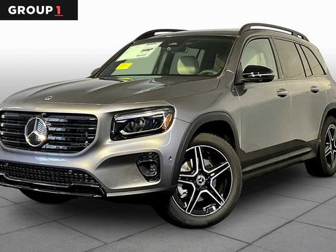 New 2026 Mercedes-Benz GLB 250 4MATIC image 1