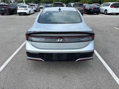 Used 2024 Hyundai Sonata SEL FWD image 4