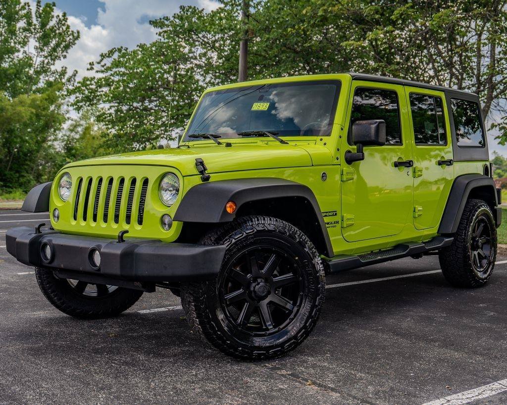 Used 2017 Jeep Wrangler Unlimited Sport w/ Quick Order Package 24S AWD/4WD image 4