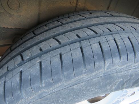 Used 2013 Chrysler Town & Country Touring image 24