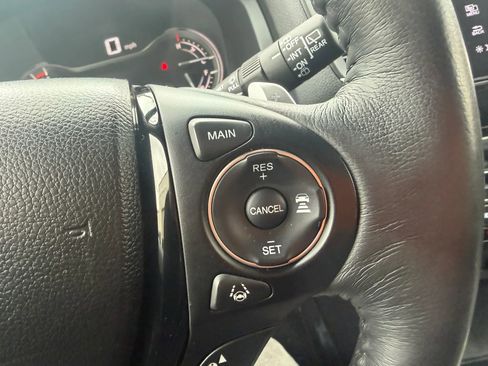 Used 2017 Honda Pilot Elite image 14