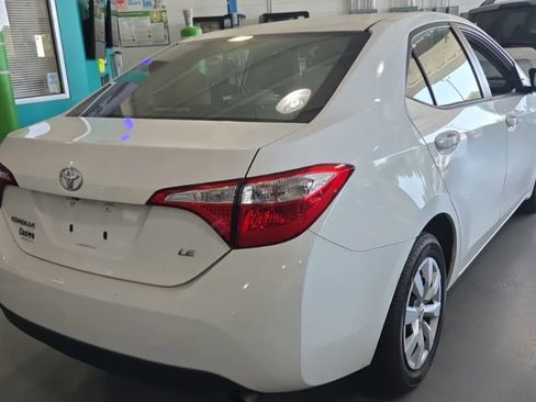 Used 2016 Toyota Corolla LE FWD image 11