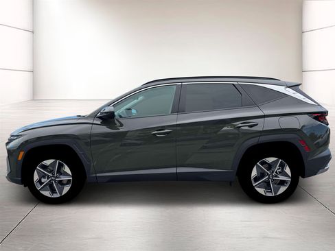 New 2026 Hyundai Tucson SEL Plus FWD image 3