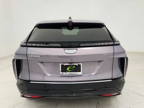Used 2024 Cadillac Lyriq Luxury AWD/4WD image 25