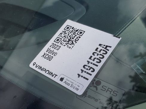 Certified 2023 Volvo XC60 B5 Ultimate w/ Protection Package image 28