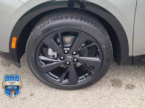 New 2026 Buick Envision Sport Touring AWD/4WD image 7