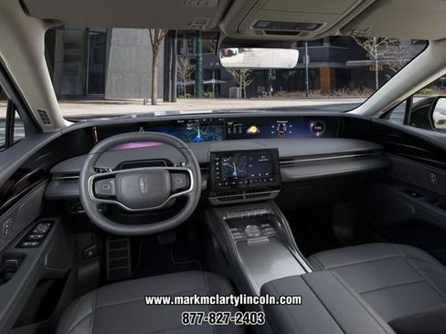 New 2026 Lincoln Nautilus Premier AWD/4WD image 9