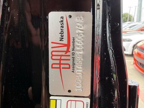 Used 2023 Jeep Gladiator Sport AWD/4WD image 27