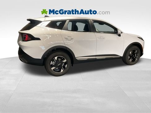 New 2026 Kia Sportage LX w/ LX Convenience Package image 3