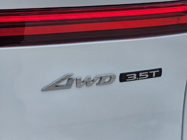 Used 2026 Genesis GV70 3.5T Sport Advanced AWD/4WD image 8