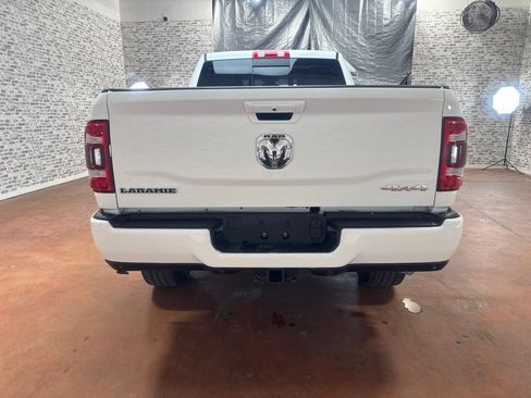 Used 2024 RAM 2500 Laramie AWD/4WD image 6