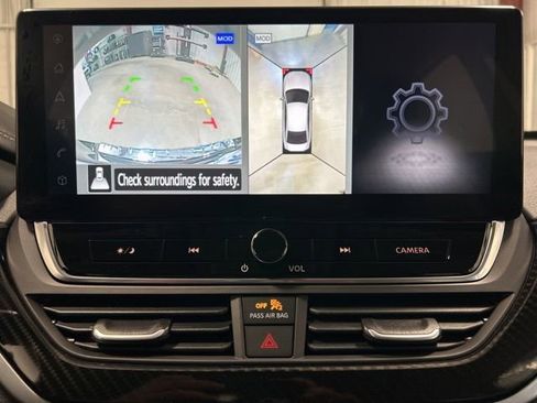 Used 2023 Nissan Altima 2.0 SR FWD image 32