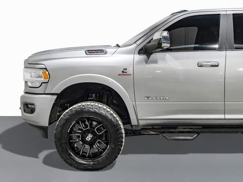 Used 2022 RAM 2500 Laramie image 11