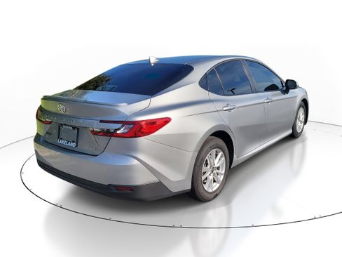 Certified 2025 Toyota Camry LE image 7