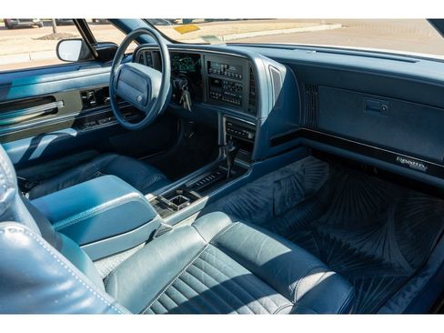Used 1990 Buick Reatta Convertible image 11