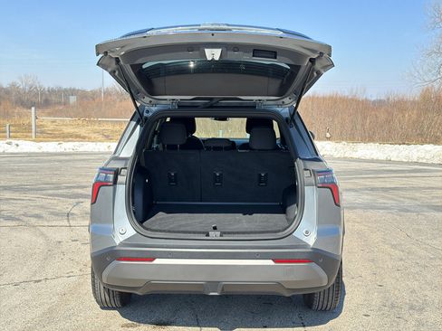 Used 2025 Chevrolet Equinox LT image 34