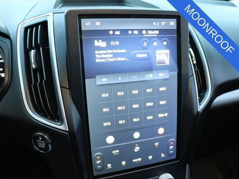 Used 2024 Ford Edge SEL w/ Convenience Package image 21