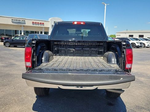 Used 2024 RAM 1500 Classic SLT AWD/4WD image 8