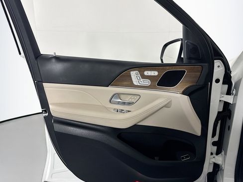 Certified 2025 Mercedes-Benz GLE 350 4MATIC image 21