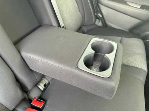 Used 2026 Nissan Rogue SV FWD image 37