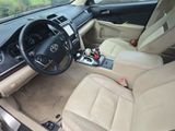 Used 2014 Toyota Camry L image 3