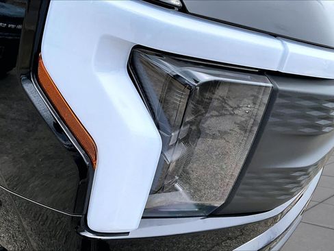 Used 2025 Ford F150 Lightning Flash AWD/4WD image 26