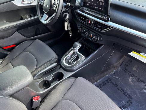 Certified 2024 Kia Forte LXS image 12