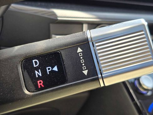 Used 2024 Hyundai Santa Fe SEL image 36