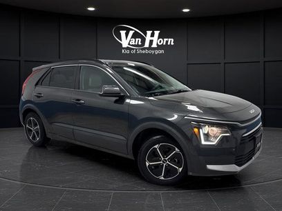 Used 2023 Kia Niro EX