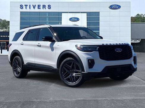 New 2026 Ford Explorer ST-Line AWD/4WD image 1