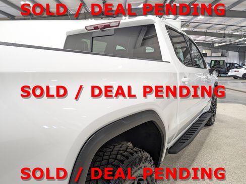 Used 2023 GMC Sierra 1500 AT4X AWD/4WD image 3