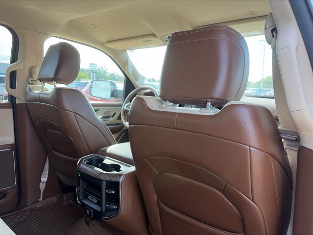 Used 2019 RAM 1500 Laramie AWD/4WD image 47