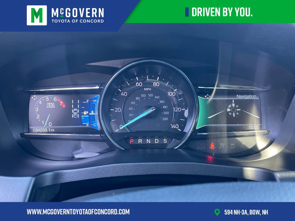 Used 2019 Ford Explorer XLT w/ Equipment Group 202A AWD/4WD image 31