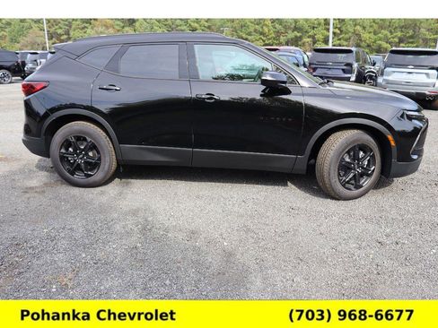 New 2025 Chevrolet Blazer LT w/ Midnight/Sport Edition image 8