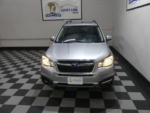 Used 2018 Subaru Forester 2.5i Premium AWD/4WD image 3