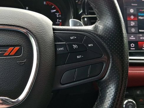 Used 2022 Dodge Durango R/T w/ Blacktop Package AWD/4WD image 25